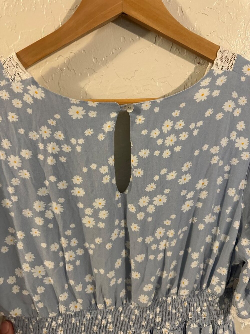 In Loom Blue & White Daisy Lace V Neck Prairie Cottage Core Maxi Maxi Dress - Picture 10 of 10